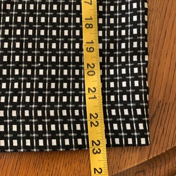 MARGARET M Skirt women’s XL black and white stretchy elastic waist pull on. - Picture 7 of 7